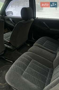 Седан Volkswagen Passat 1991 в Харькове