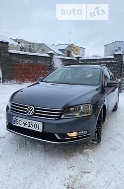 Универсал Volkswagen Passat 2013 в Золочеве