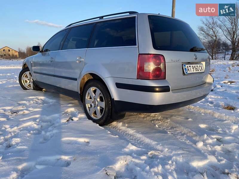 Універсал Volkswagen Passat 2004 в Надвірній