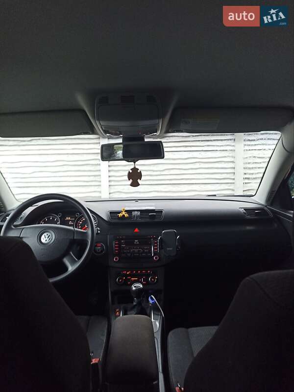Универсал Volkswagen Passat 2010 в Борисполе