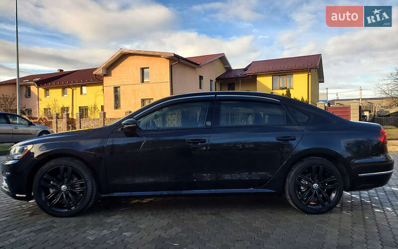 Седан Volkswagen Passat 2018 в Львові