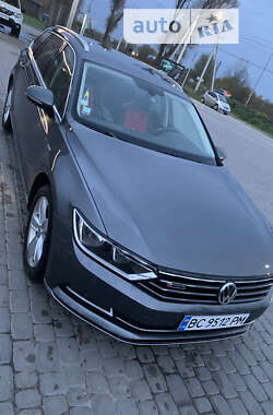 Универсал Volkswagen Passat 2016 в Львове