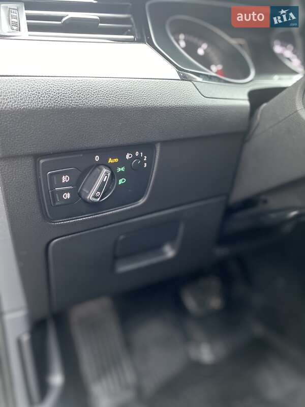 Универсал Volkswagen Passat 2015 в Полтаве