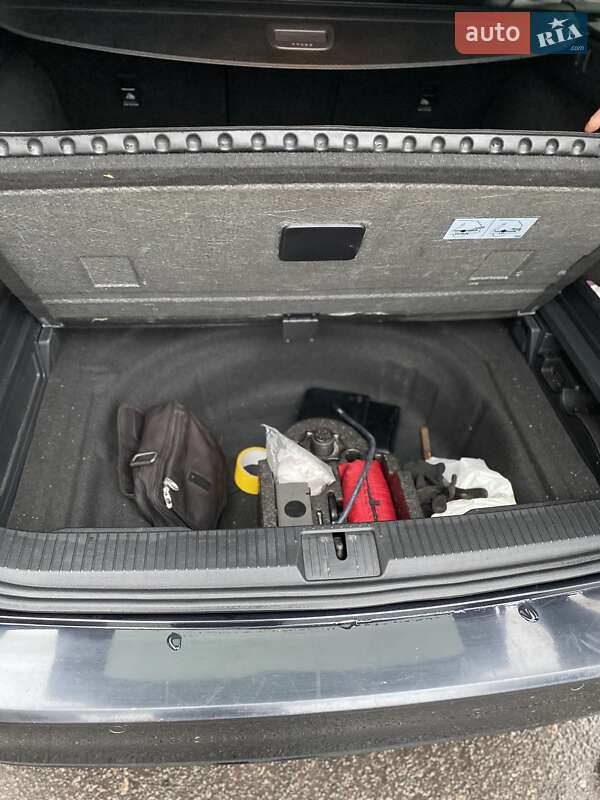 Универсал Volkswagen Passat 2015 в Полтаве