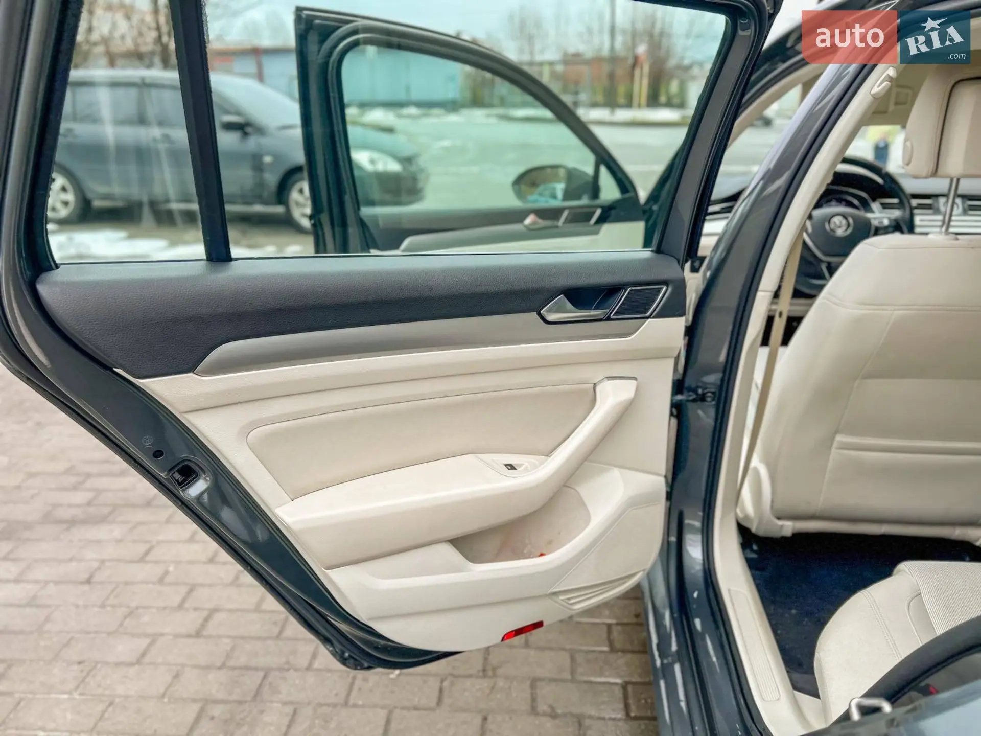 2015 Volkswagen Passat - мініатюра 23