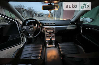 Универсал Volkswagen Passat 2011 в Белгороде-Днестровском