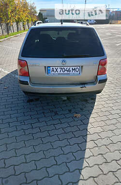 Универсал Volkswagen Passat 2005 в Городке