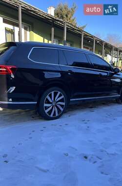 Универсал Volkswagen Passat 2017 в Городенке