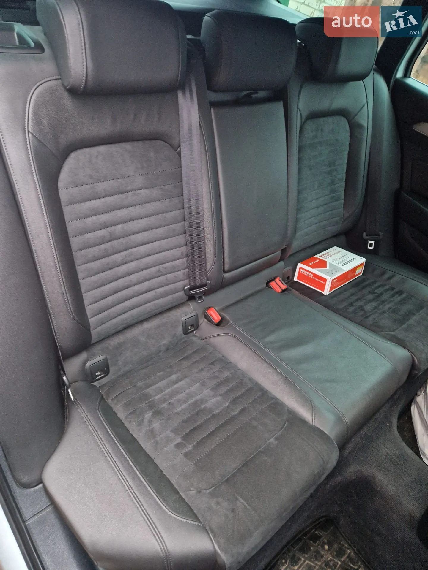Volkswagen Passat 2018 VIN WVWZZZ3CZJE234570 фото оголошення 50 з 61