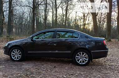 Седан Volkswagen Passat 2006 в Фастові