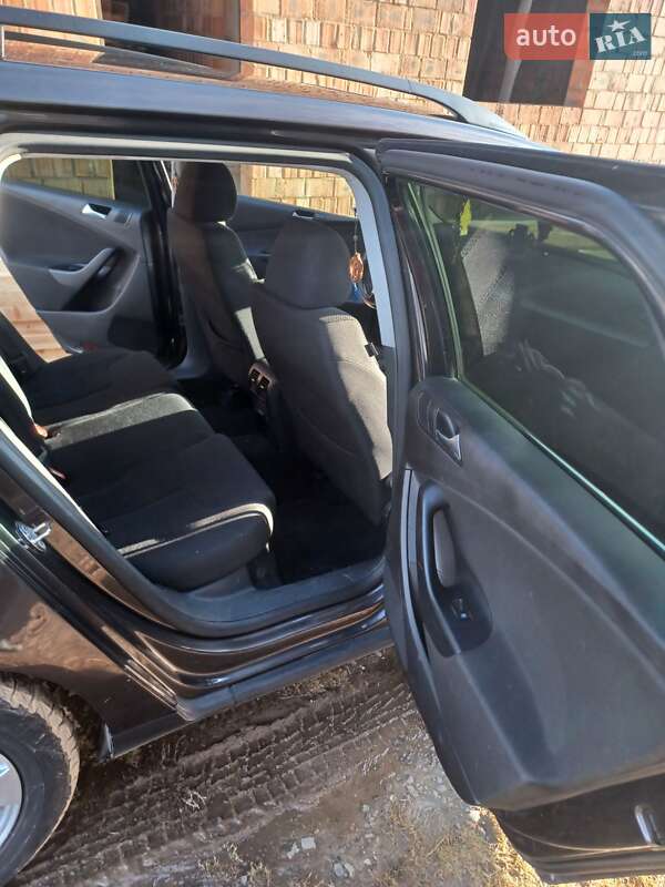 Универсал Volkswagen Passat 2009 в Черновцах фото 12 Универсал Volkswagen Passat 2009 в Черновцах