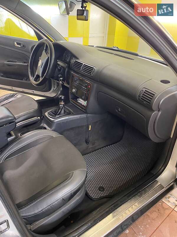 Універсал Volkswagen Passat 2005 в Гайвороні