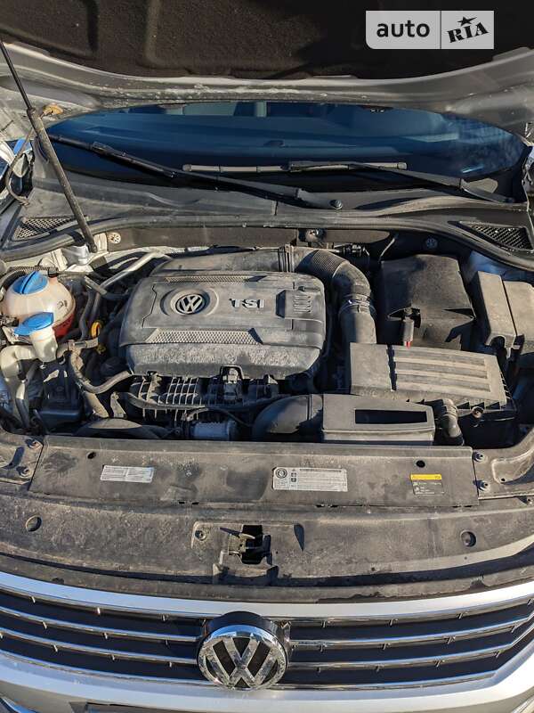 Седан Volkswagen Passat 2016 в Вишневом