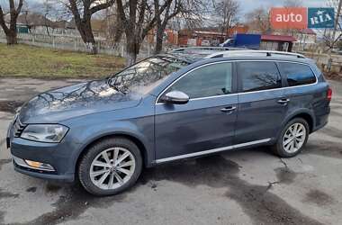 Универсал Volkswagen Passat 2012 в 