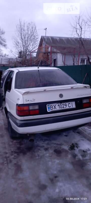Седан Volkswagen Passat 1992 в Хмельницком