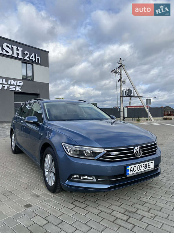 Універсал Volkswagen Passat 2016 в Луцьку