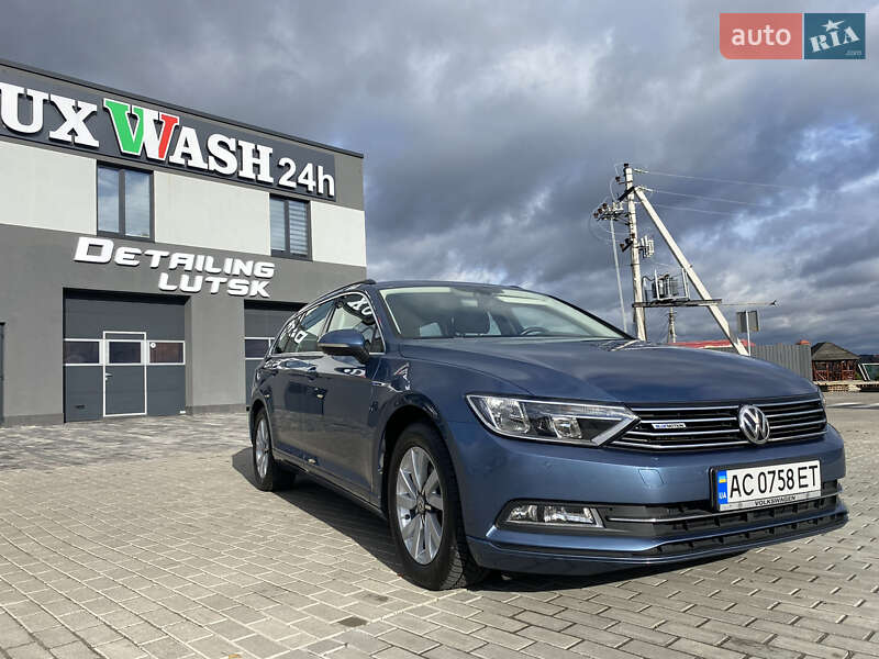 Універсал Volkswagen Passat 2016 в Луцьку