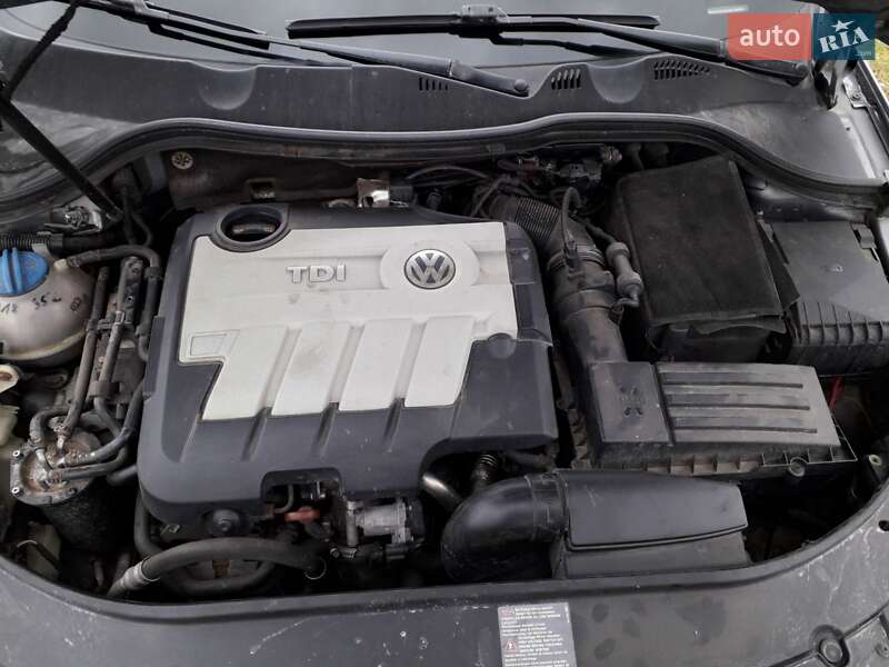 Универсал Volkswagen Passat 2008 в Сарнах