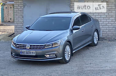 Седан Volkswagen Passat 2016 в 