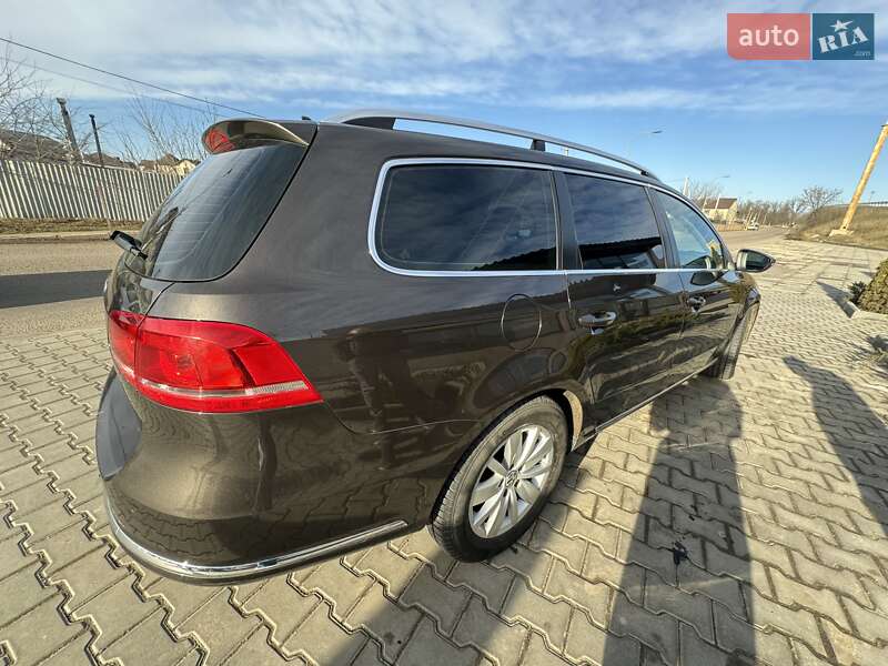 Универсал Volkswagen Passat 2014 в Одессе