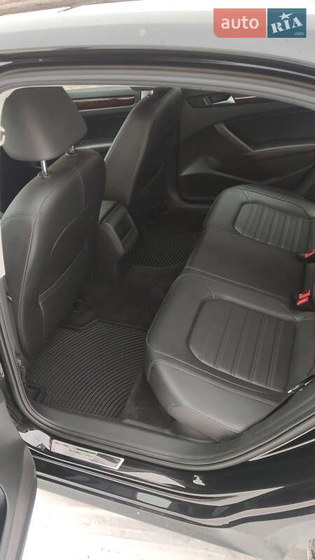 Седан Volkswagen Passat 2012 в Львові фото 5 Седан Volkswagen Passat 2012 в Львові