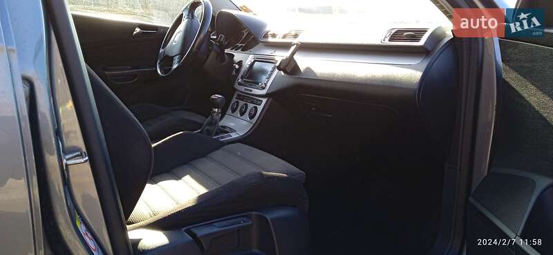 Универсал Volkswagen Passat 2008 в Виннице