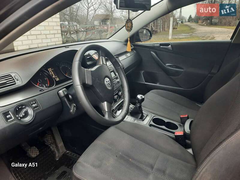 Універсал Volkswagen Passat 2010 в Горохові