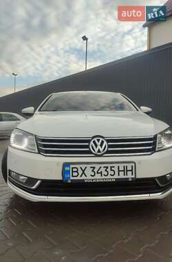 Седан Volkswagen Passat 2011 в Каменец-Подольском