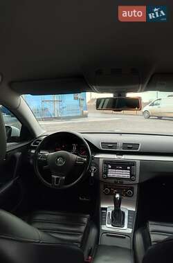 Седан Volkswagen Passat 2011 в Каменец-Подольском