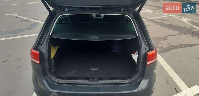 Универсал Volkswagen Passat 2016 в Ужгороде фото 9 Универсал Volkswagen Passat 2016 в Ужгороде