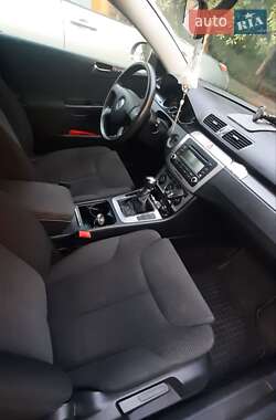 Универсал Volkswagen Passat 2006 в 