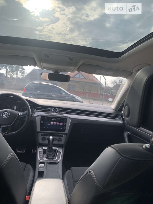 Универсал Volkswagen Passat 2017 в Сарнах фото 7 Универсал Volkswagen Passat 2017 в Сарнах