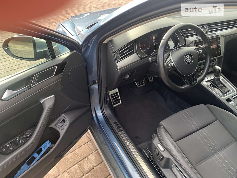 Универсал Volkswagen Passat 2017 в Сарнах фото 8 Универсал Volkswagen Passat 2017 в Сарнах