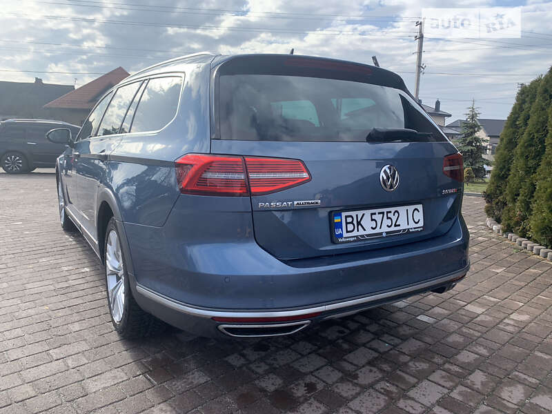 Универсал Volkswagen Passat 2017 в Сарнах фото 16 Универсал Volkswagen Passat 2017 в Сарнах
