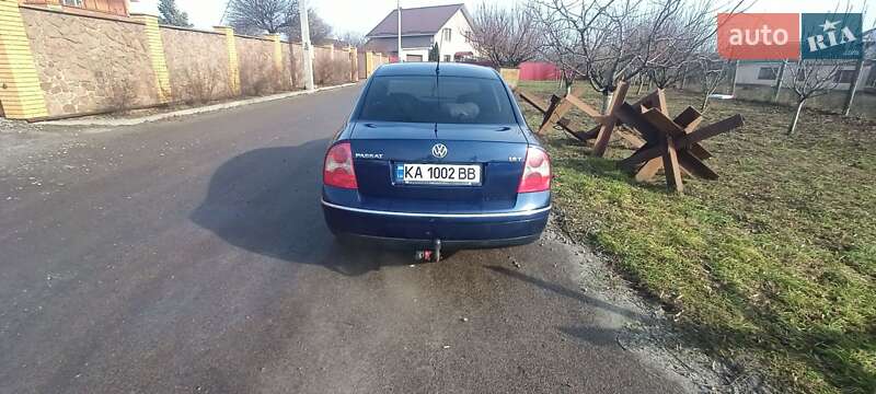 Седан Volkswagen Passat 2003 в Києві