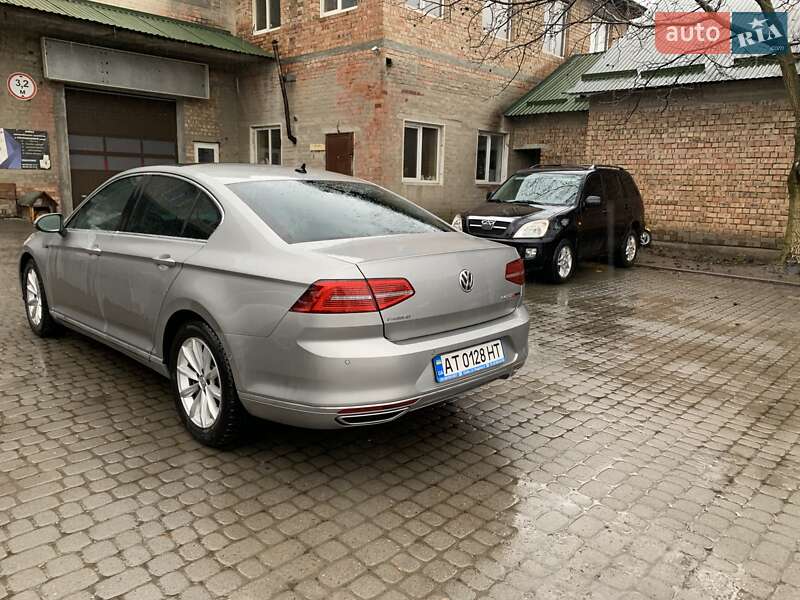 Универсал Volkswagen Passat 2015 в Коломые