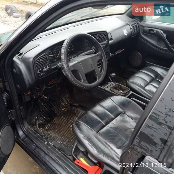 Универсал Volkswagen Passat 1990 в Харькове