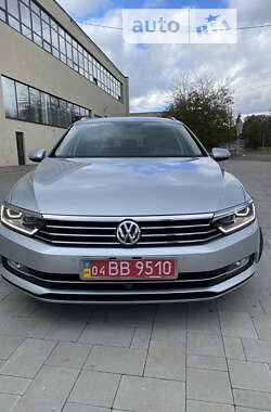 Универсал Volkswagen Passat 2019 в Стрые