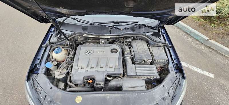 Универсал Volkswagen Passat 2013 в Житомире фото 14 Универсал Volkswagen Passat 2013 в Житомире