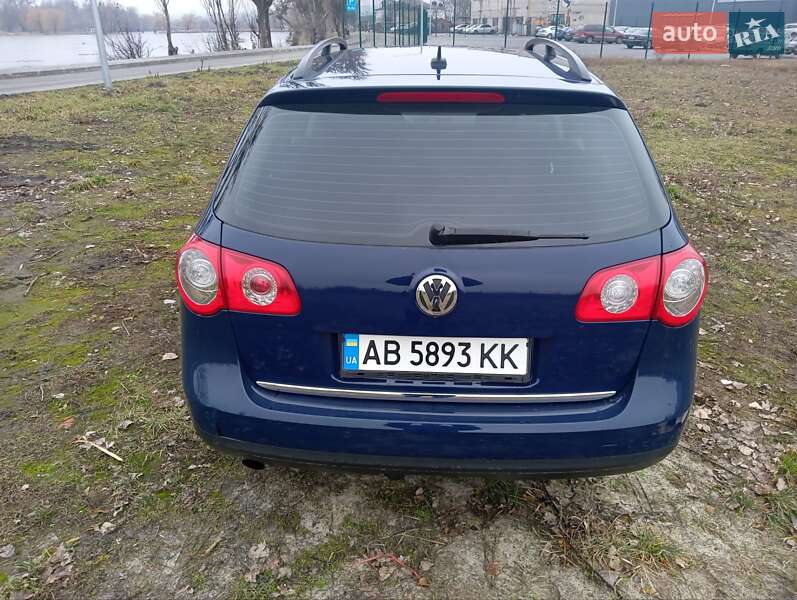 Універсал Volkswagen Passat 2006 в Василькові