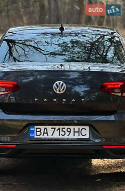 Седан Volkswagen Passat 2019 в Кропивницькому