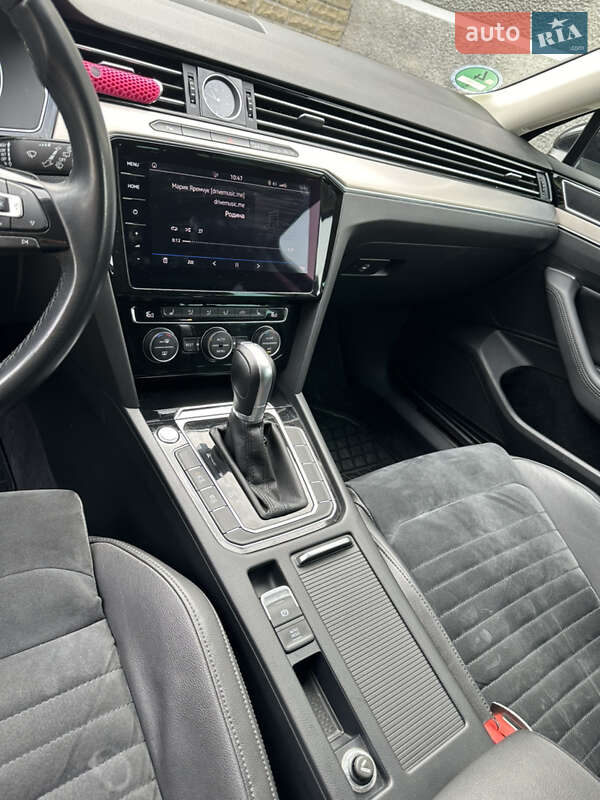 Универсал Volkswagen Passat 2018 в Ковеле