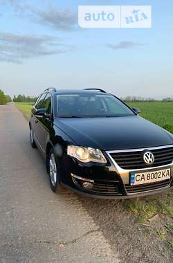 Универсал Volkswagen Passat 2010 в Черкассах