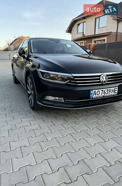 Седан Volkswagen Passat 2016 в Мукачево