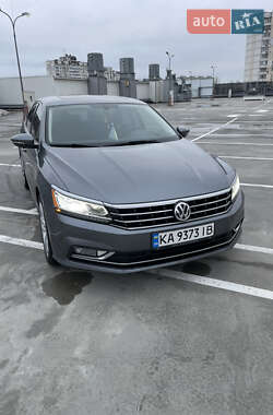 Седан Volkswagen Passat 2016 в 