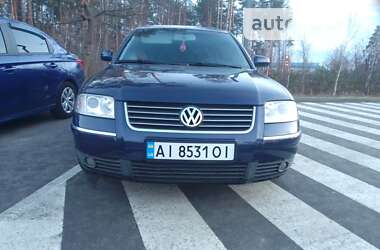 Седан Volkswagen Passat 2001 в Киеве