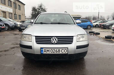 Універсал Volkswagen Passat 2001 в Житомирі