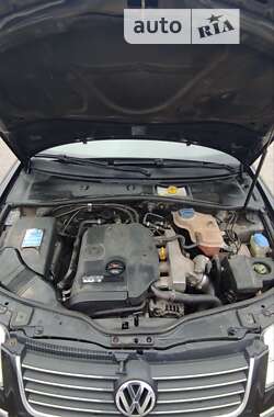 Универсал Volkswagen Passat 2003 в 