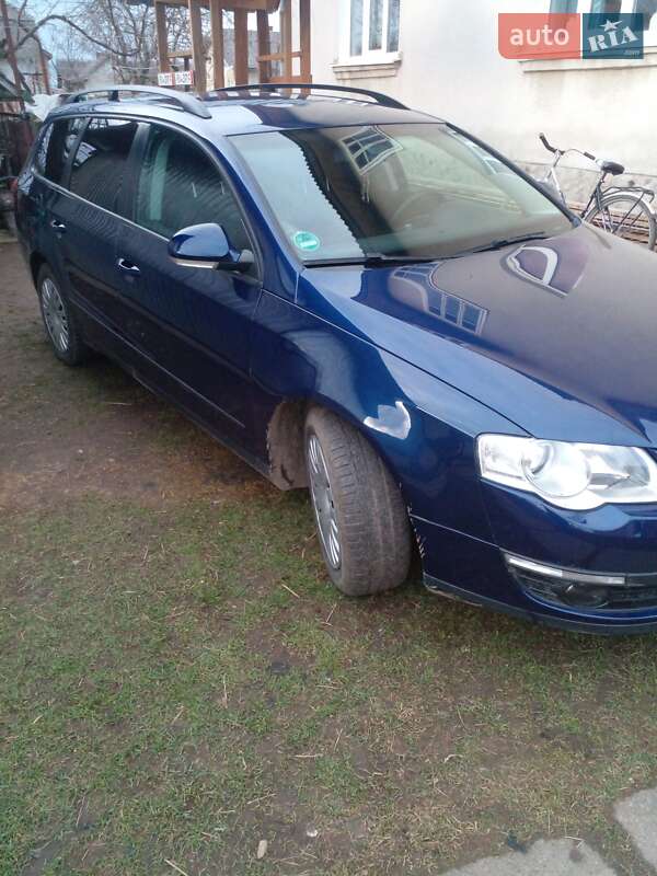 Універсал Volkswagen Passat 2008 в Славському
