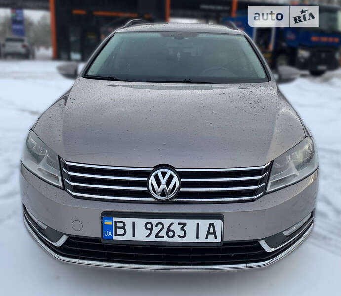 Универсал Volkswagen Passat 2011 в Полтаве